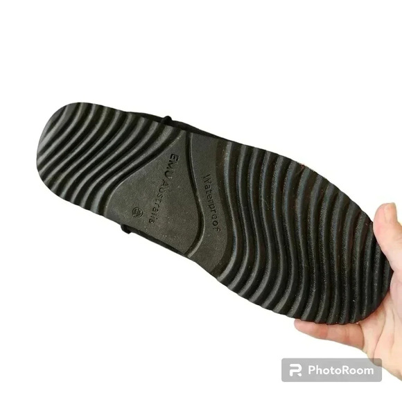 EMU Australia Boot Captain Sheepskin/Suede Waterproof Boots - Picture 10 of 15